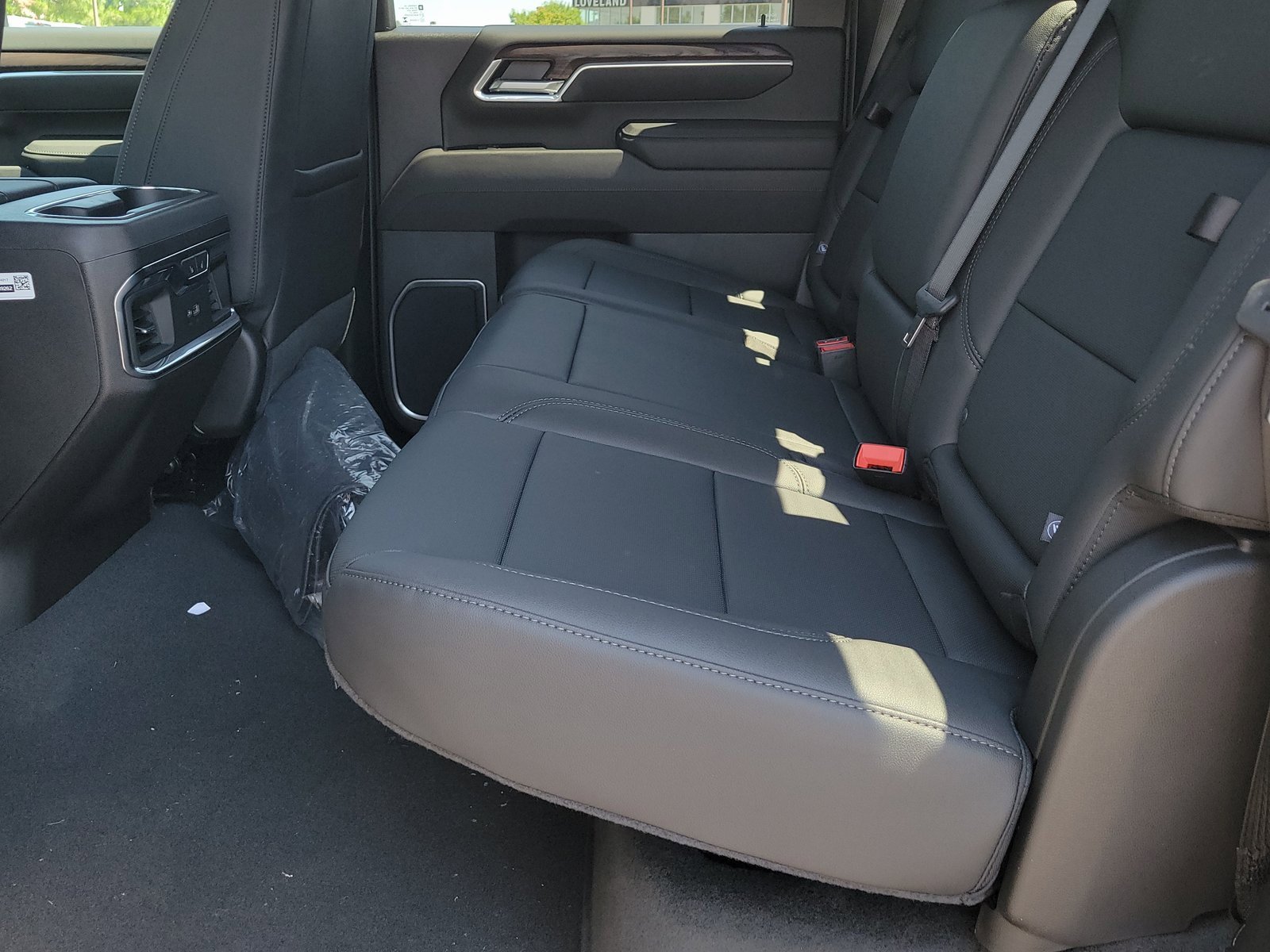 New 2025 GMC Sierra 2500 SLT w/ SLT Premium Package image 7