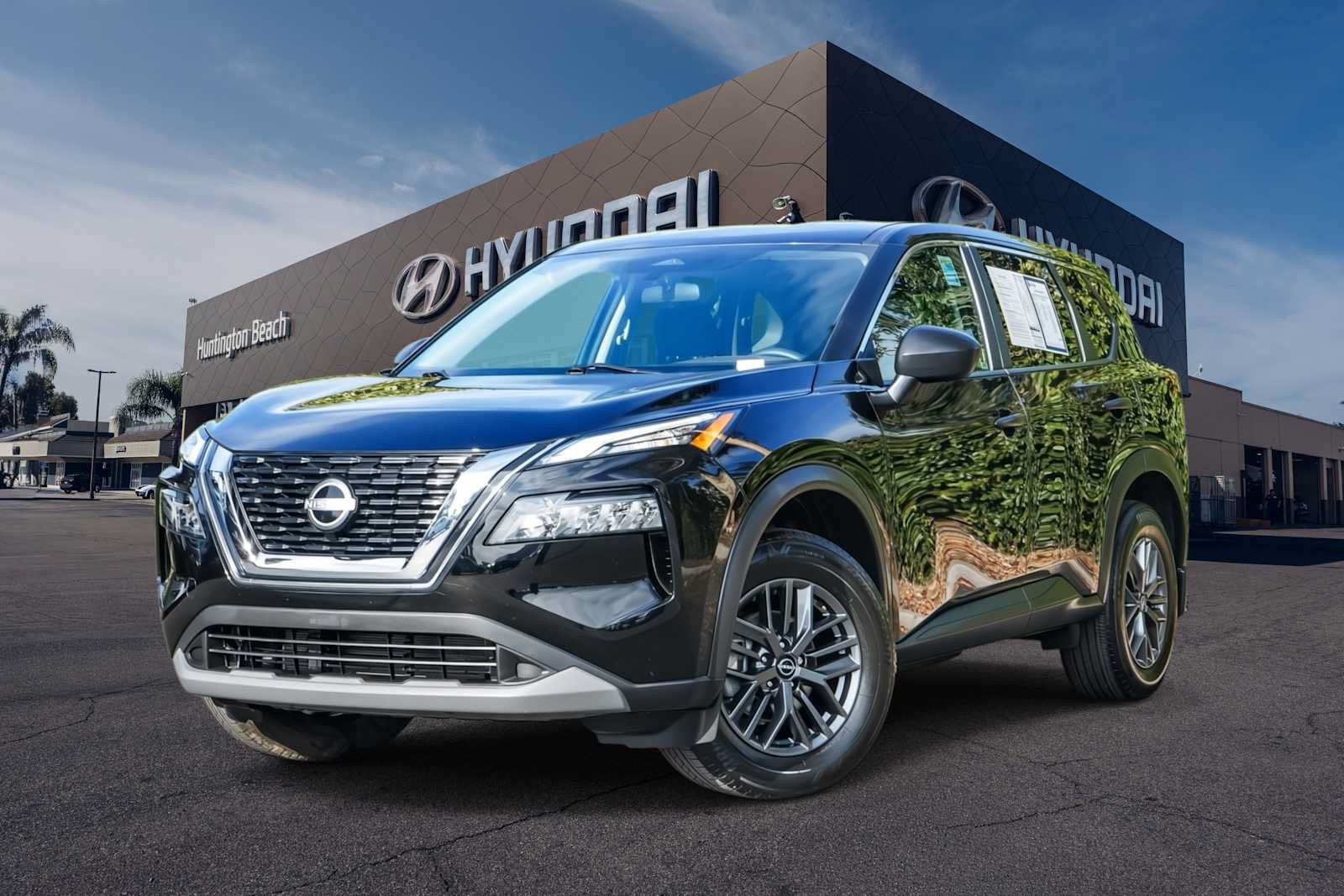 Used 2023 Nissan Rogue S