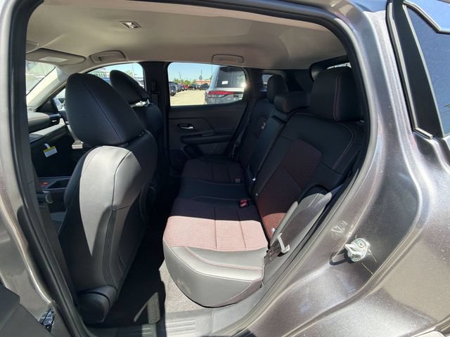 New 2026 Nissan Kicks SR AWD/4WD image 21