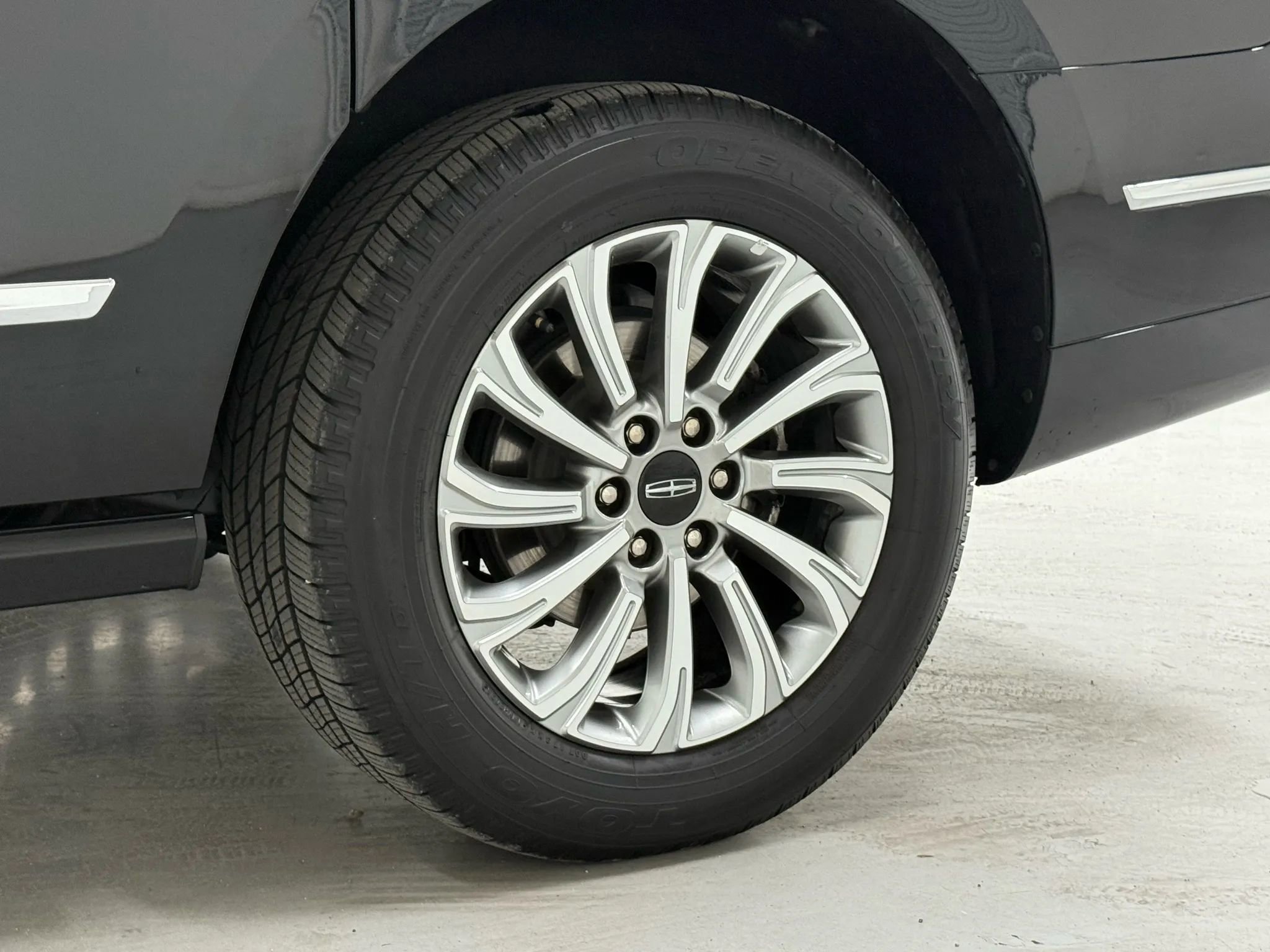 Used 2023 Lincoln Navigator L Standard Sport Utility 4D image 47