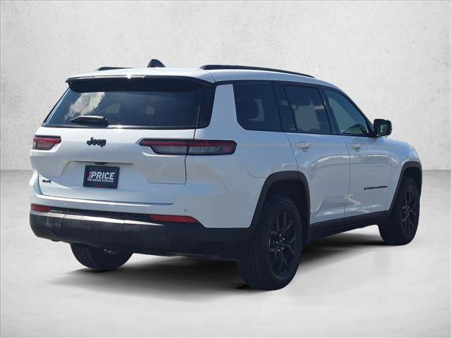 Used 2024 Jeep Grand Cherokee L Altitude AWD/4WD image 5
