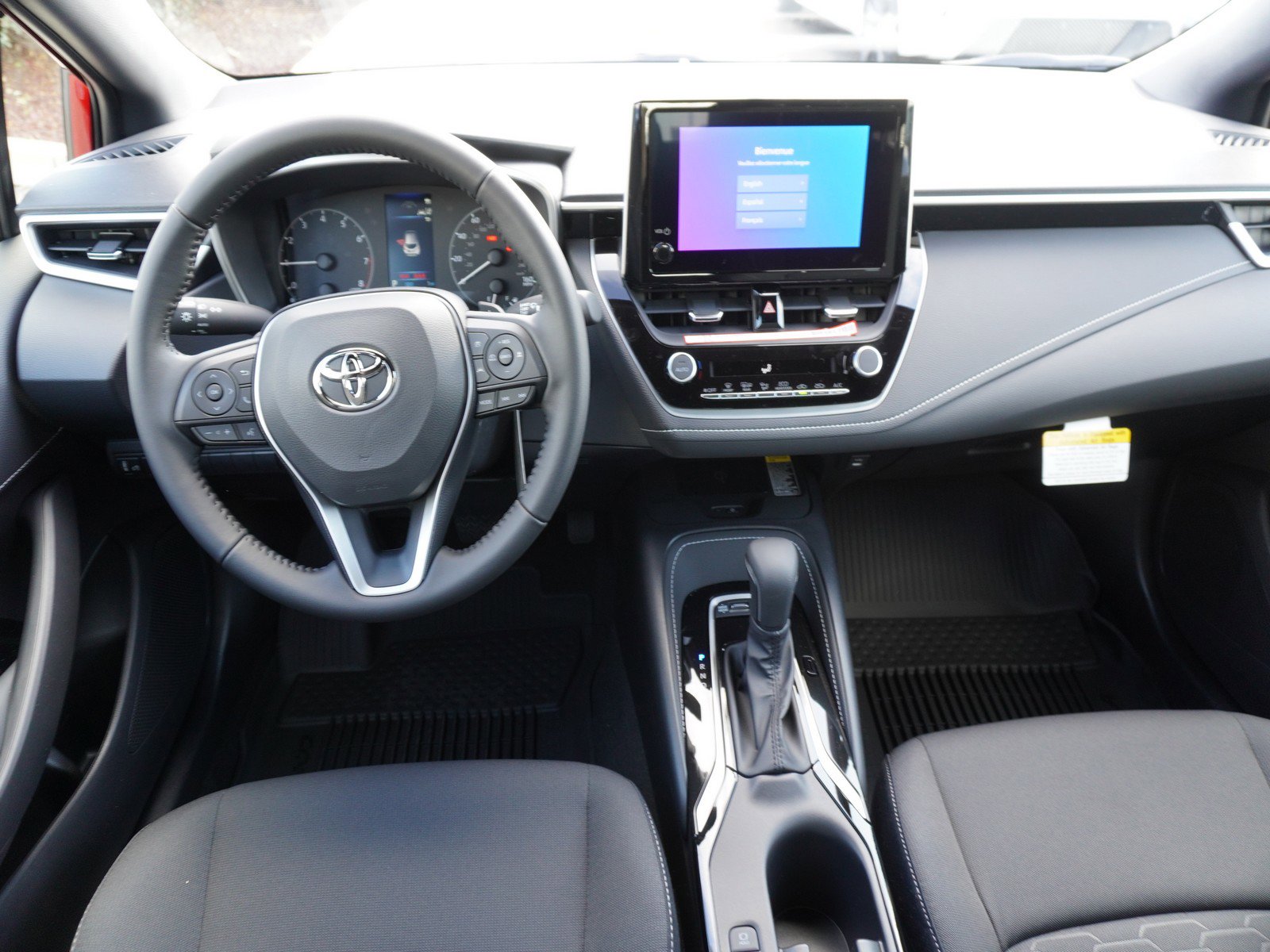 New 2026 Toyota Corolla SE image 2