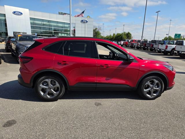 New 2026 Ford Escape ST-Line w/ Tech Pack #1 FWD image 12