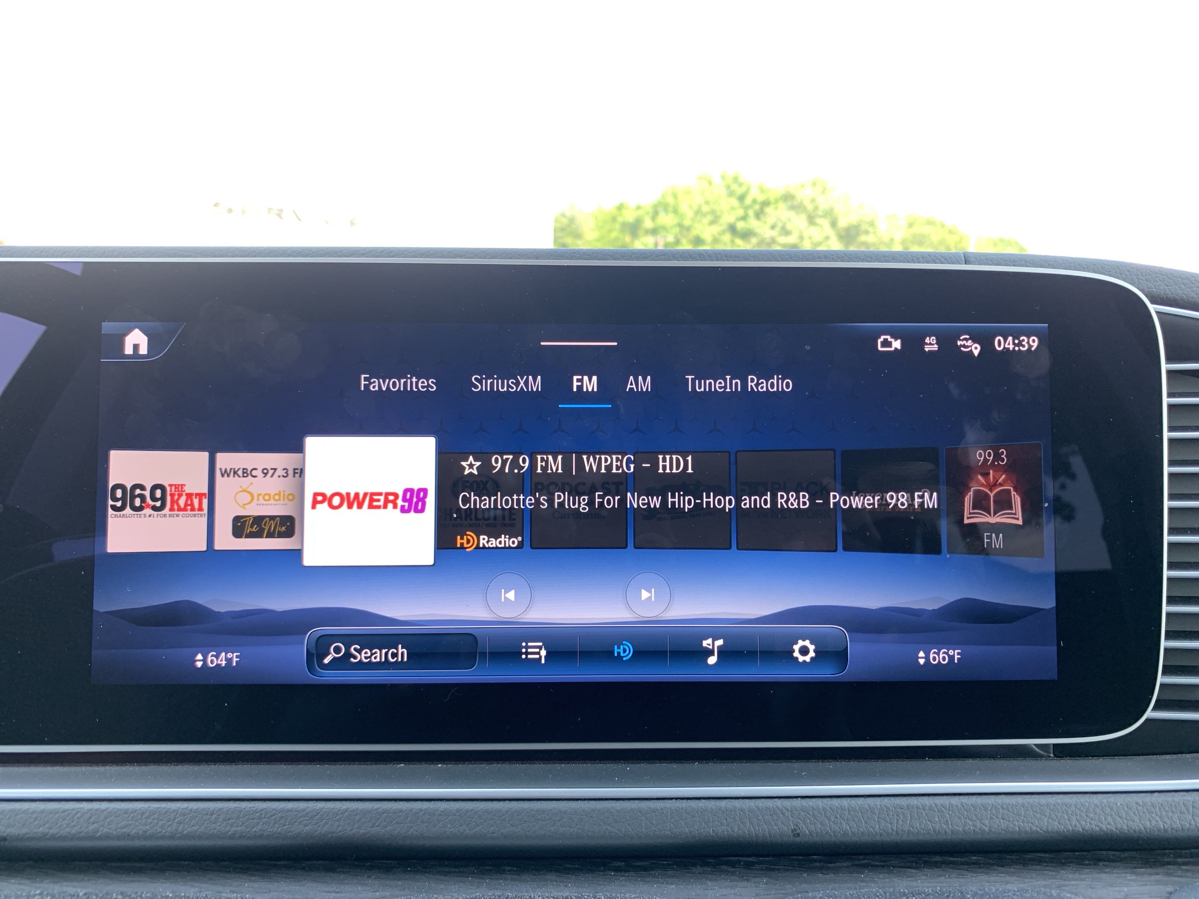 Used 2025 Mercedes-Benz GLS 450 4MATIC image 23