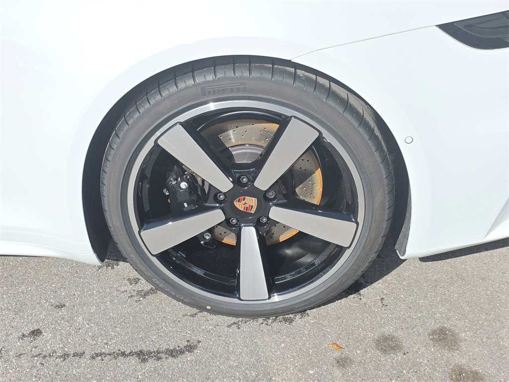 New 2026 Porsche 911 Carrera 4S image 11