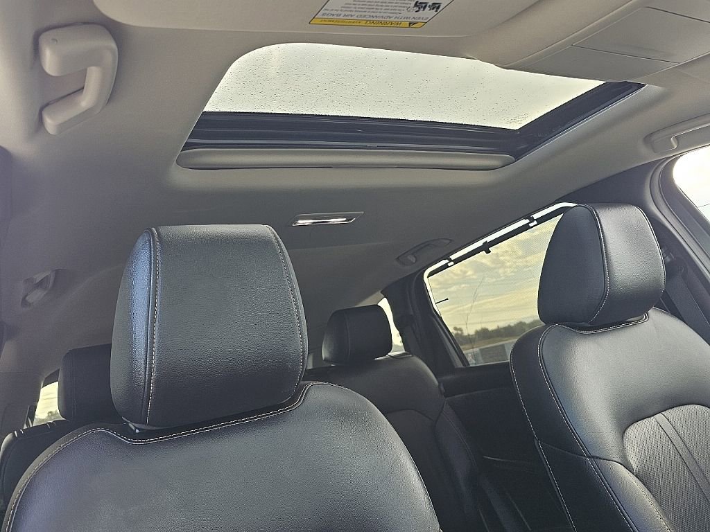 Certified 2024 MAZDA CX-90 Plug-In Hybrid w/ Preferred AWD/4WD image 19