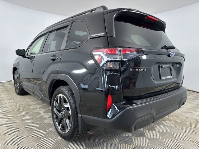 Used 2025 Subaru Forester Limited image 5