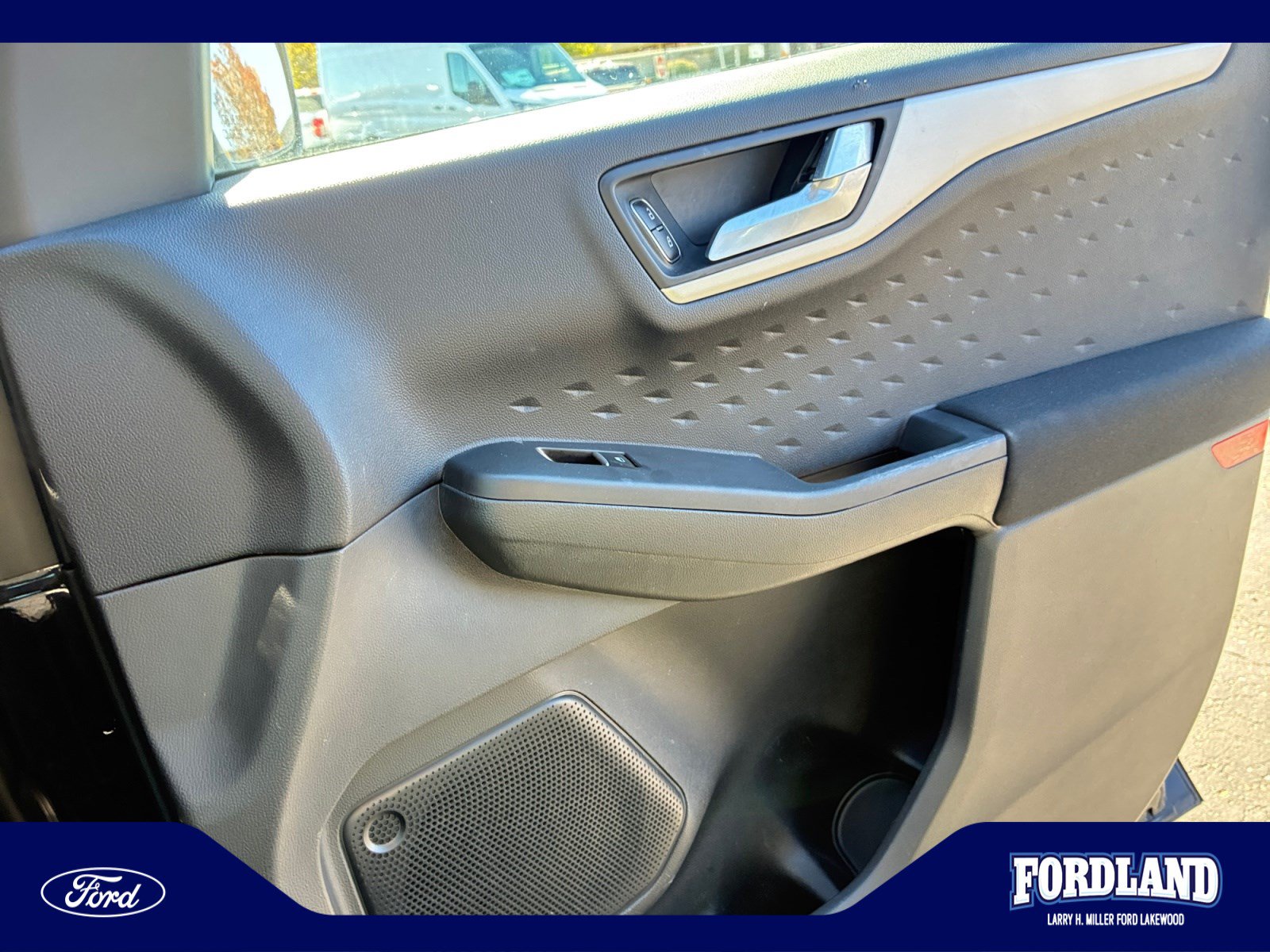 Used 2020 Ford Escape SE AWD/4WD image 16
