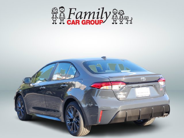 New 2027 Toyota Corolla SE FWD image 3