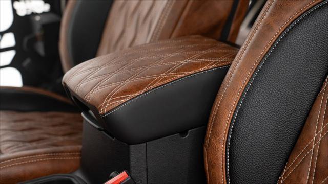 Used 2025 Jeep Wrangler Unlimited Sport image 41