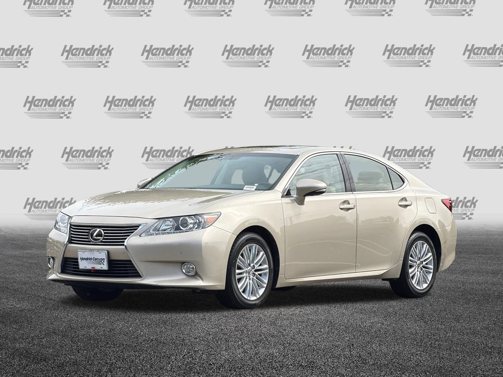 Used 2014 Lexus ES 350 w/ Premium Package FWD image 9