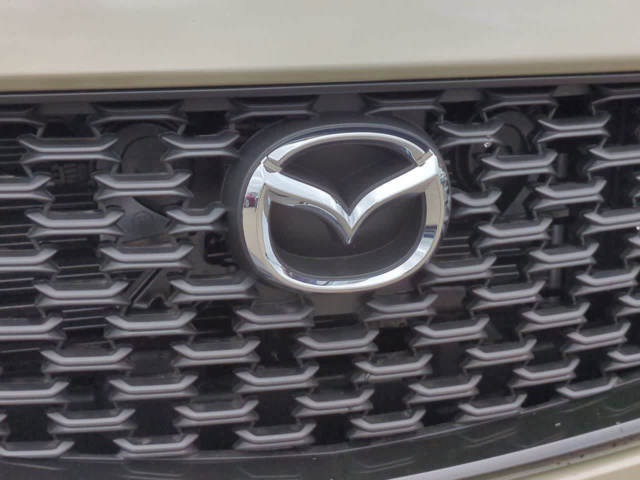 Used 2025 MAZDA CX-50 Meridian Edition w/ Apex Package AWD/4WD image 10