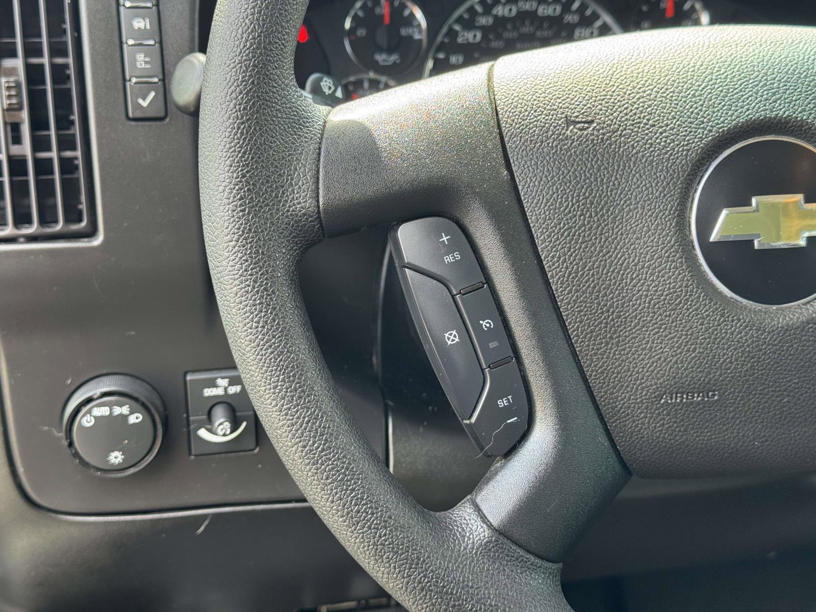Used 2024 Chevrolet Express 2500 w/ Driver Convenience Package image 8