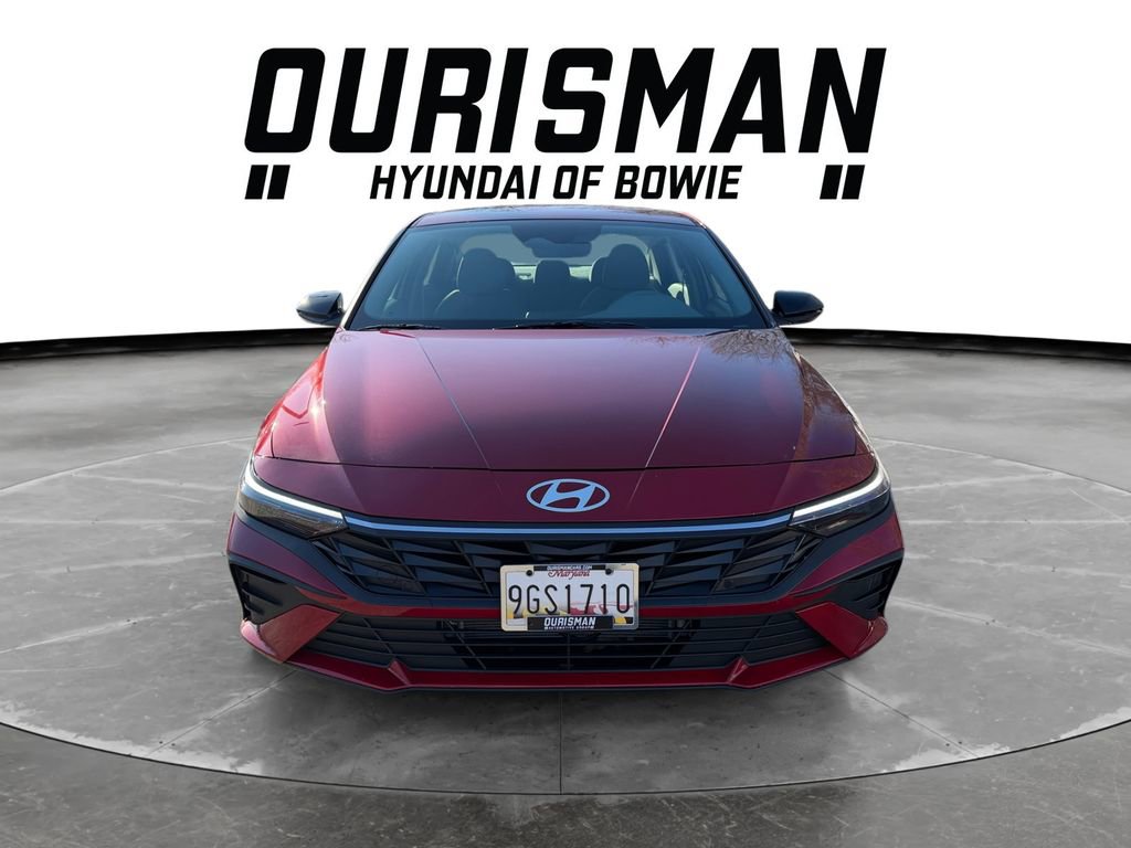 Certified 2025 Hyundai Elantra SEL FWD image 8