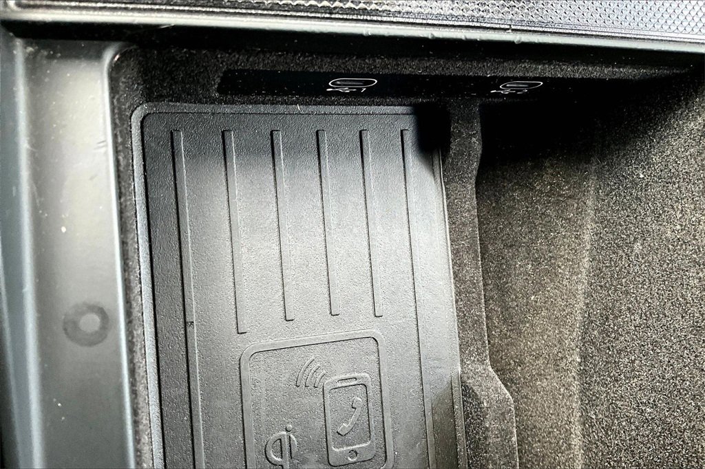 Used 2022 Audi Q7 3.0T Premium Plus w/ Premium Plus Package image 16