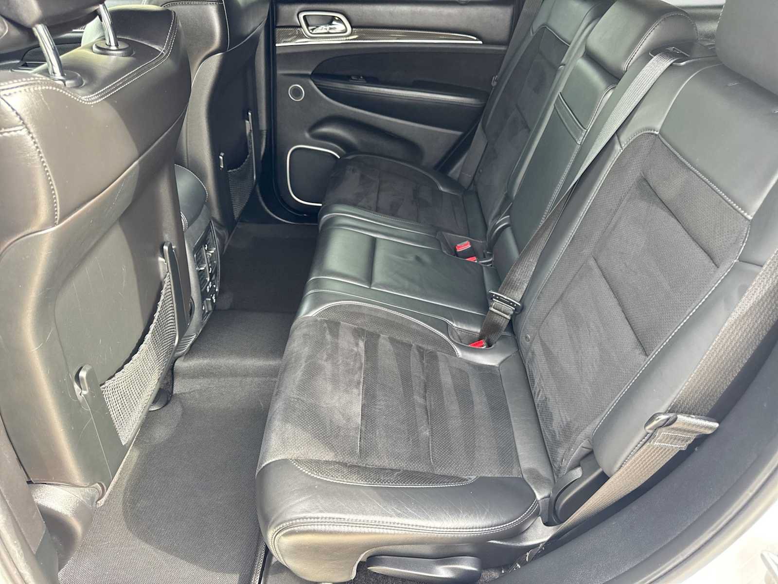Used 2018 Jeep Grand Cherokee SRT AWD/4WD image 20