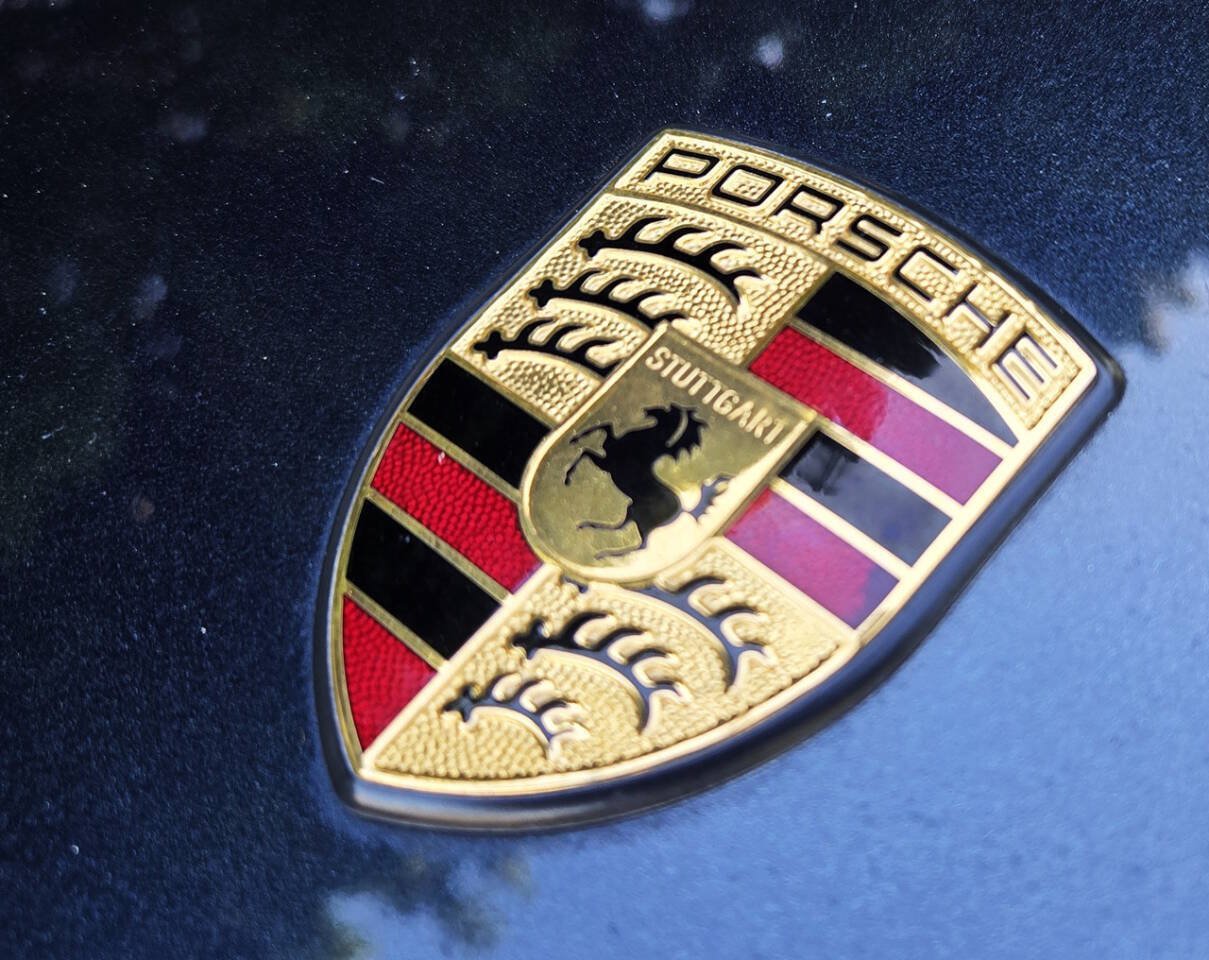 Used 2004 Porsche 911 Turbo AWD/4WD image 12