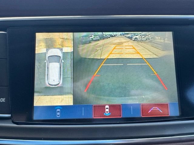 Used 2019 Buick Enclave Avenir w/ Avenir Technology Package FWD image 10