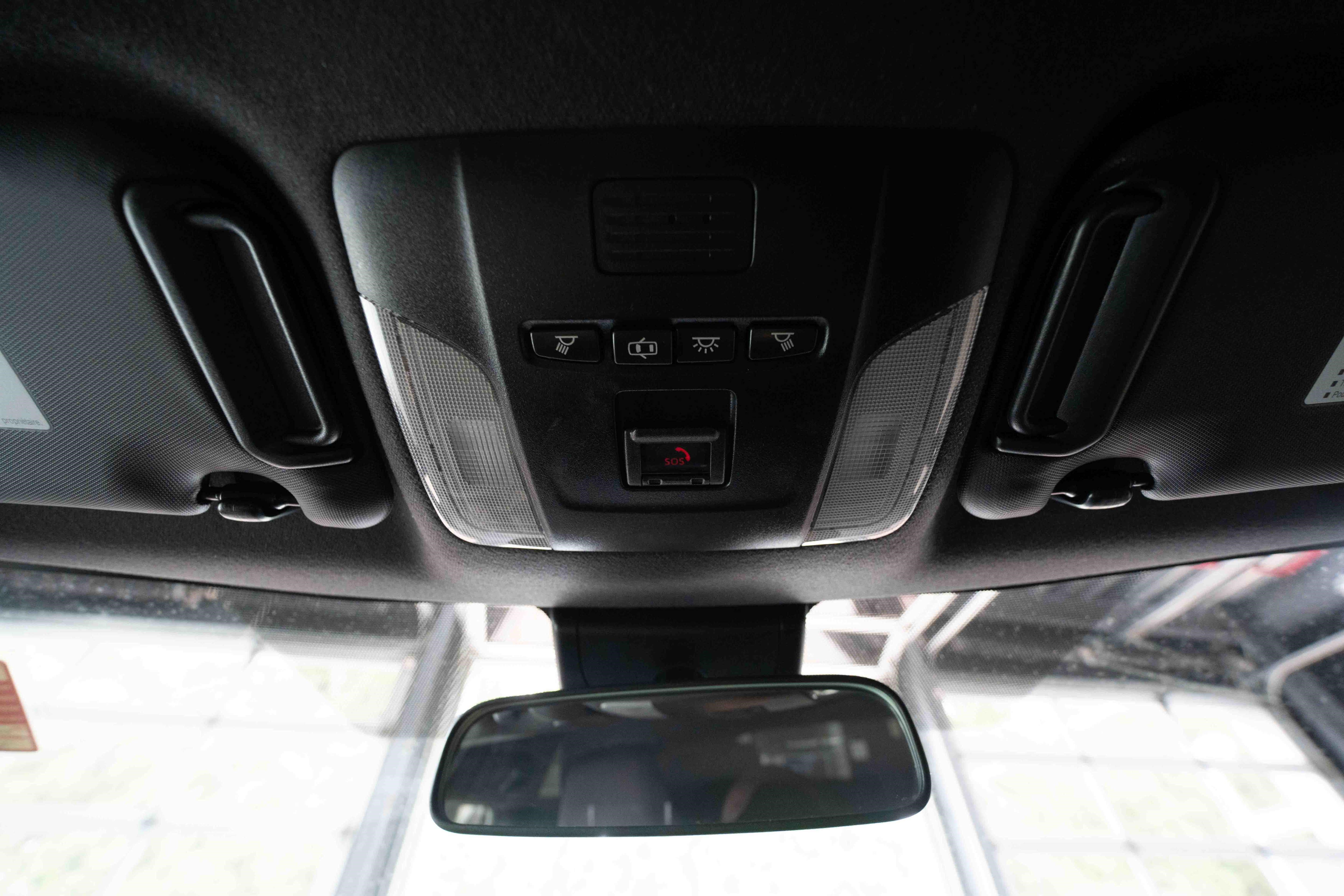 Used 2022 Toyota Corolla SE FWD image 18
