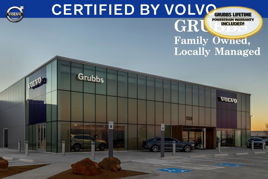 Used 2025 Volvo XC60 T8 Plus w/ Protection Package Premier image 10