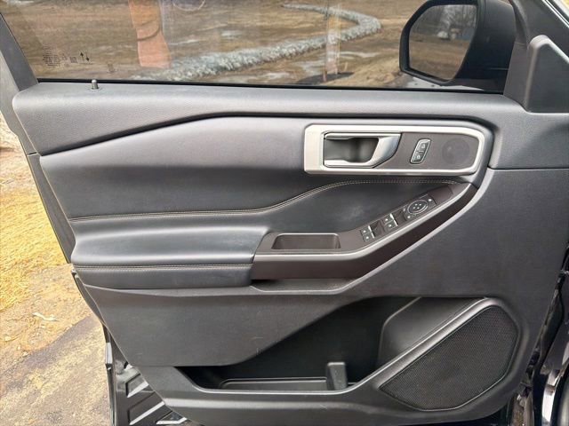 Certified 2020 Ford Explorer XLT w/ Equipment Group 202A image 23