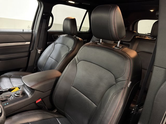 Used 2018 Ford Explorer Sport w/ Equipment Group 401A AWD/4WD image 14