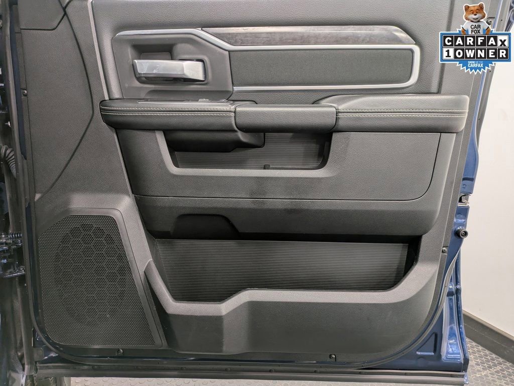 Used 2024 RAM 2500 Big Horn w/ Bed Utility Group image 30