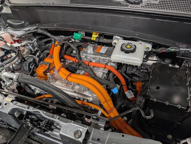 New 2027 Chevrolet Bolt LT w/ Comfort Package FWD image 23