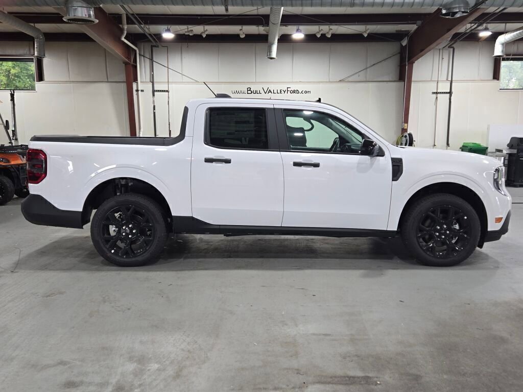 New 2025 Ford Maverick XLT w/ XLT Luxury Package image 6
