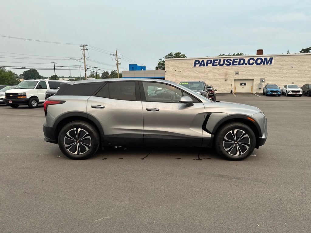 New 2025 Chevrolet Blazer EV LT AWD/4WD image 4