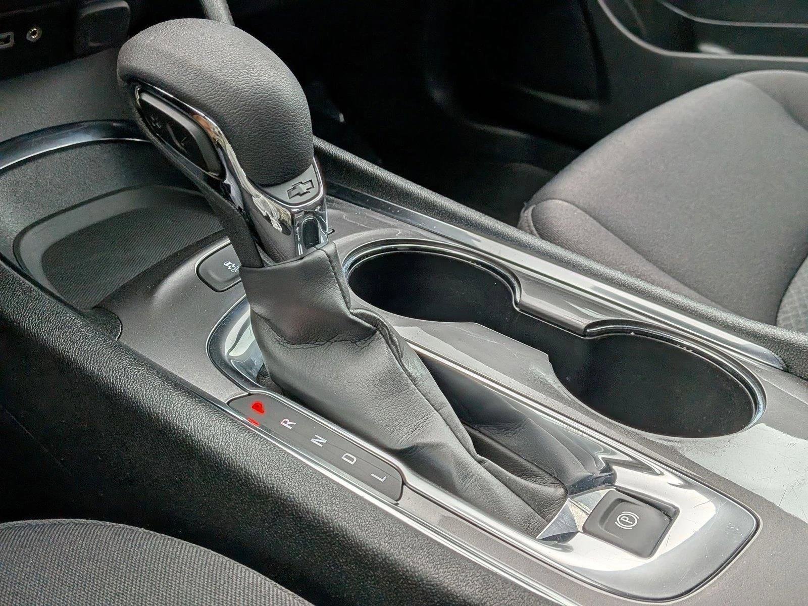 Used 2024 Chevrolet Malibu LT FWD image 11