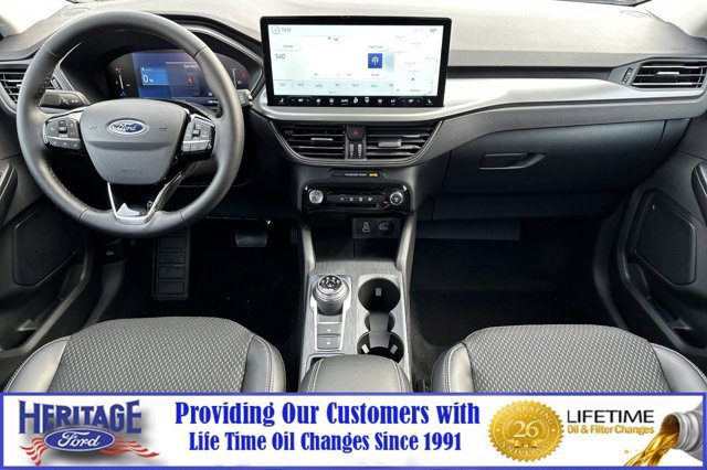 New 2025 Ford Escape SE w/ Class II Trailer Tow Package image 10