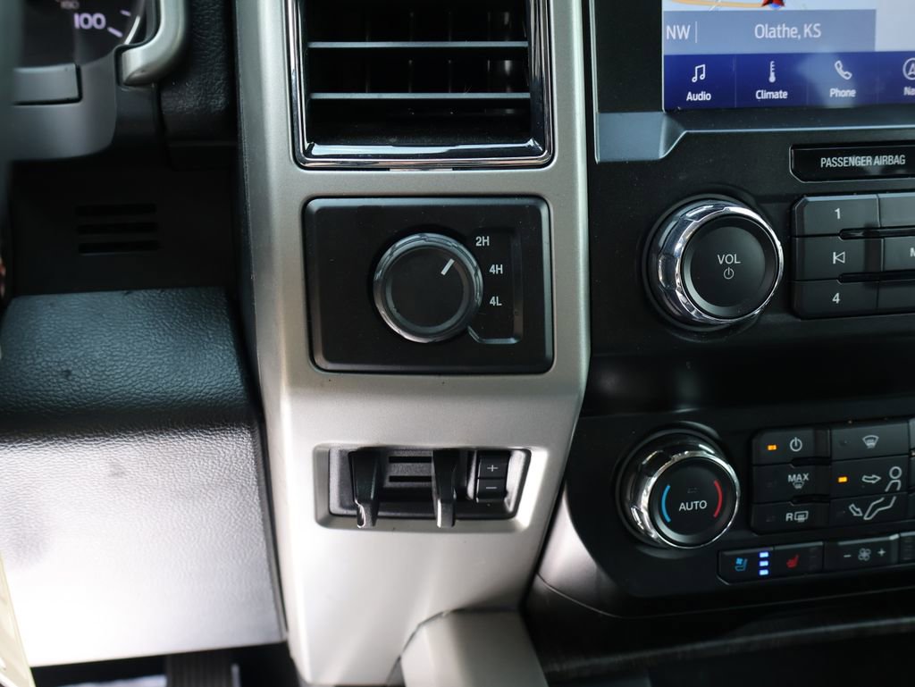 Used 2021 Ford F250 Lariat w/ Lariat Value Package AWD/4WD image 33