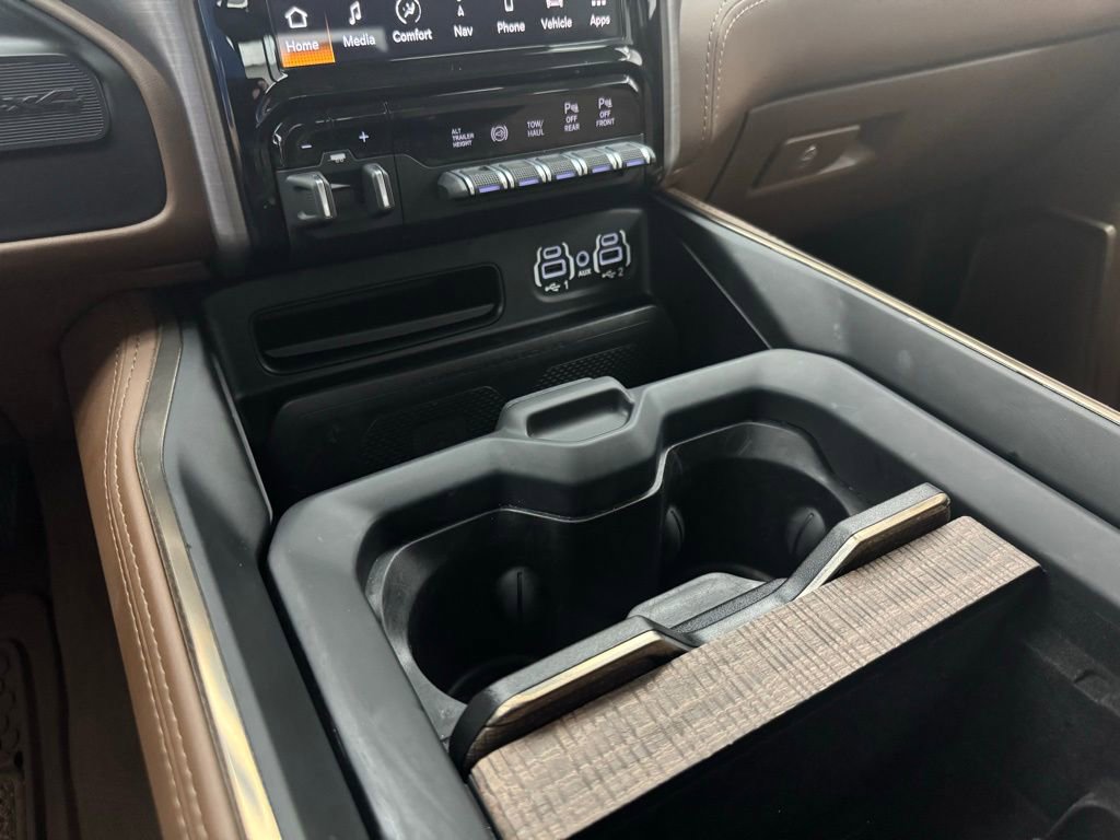 Used 2022 RAM 3500 Limited image 31