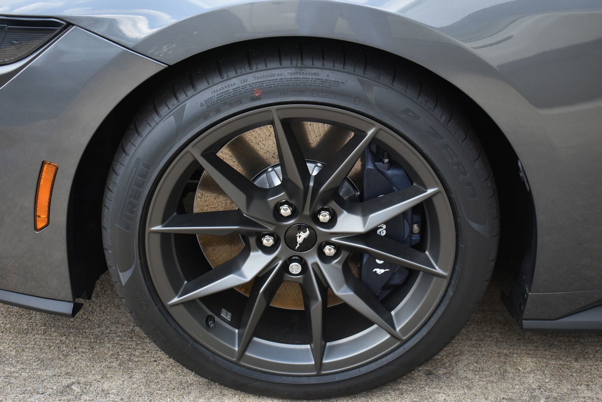 New 2025 Ford Mustang Dark Horse image 9