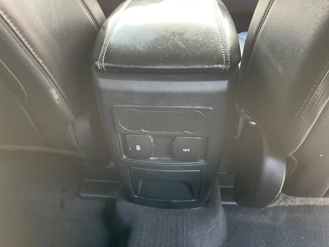 Used 2023 Ford Explorer XLT w/ Equipment Group 202A AWD/4WD image 34