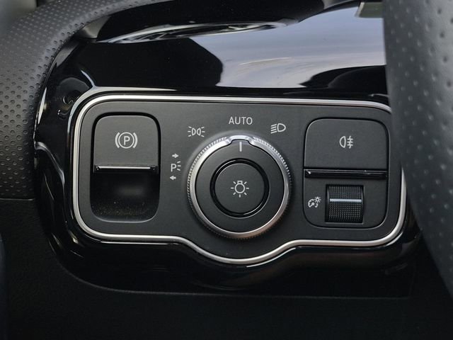 Certified 2025 Mercedes-Benz CLA 250 image 34
