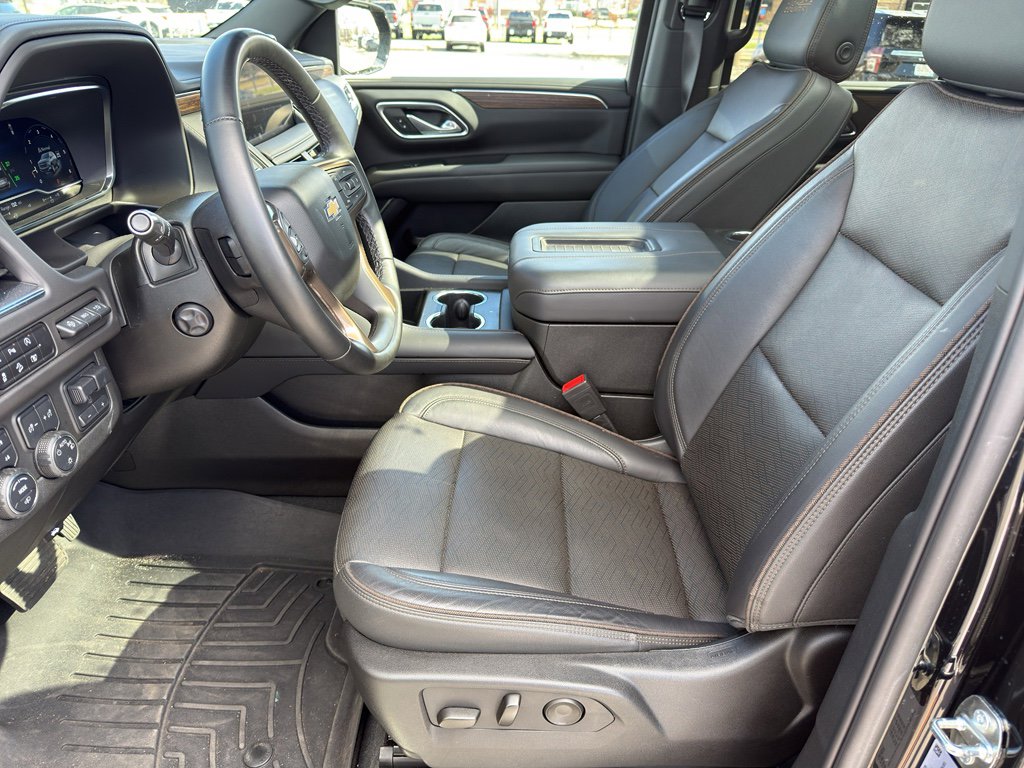 Used 2024 Chevrolet Tahoe High Country image 14