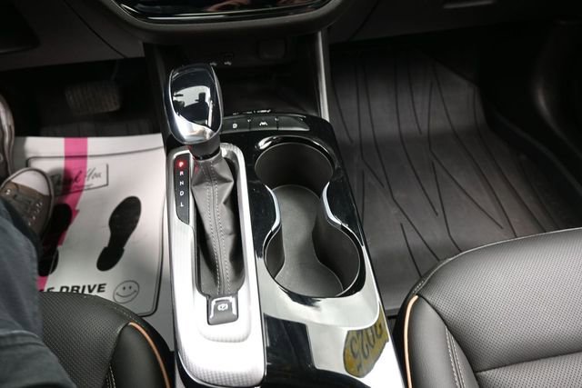 Used 2025 Buick Envista Avenir FWD image 11