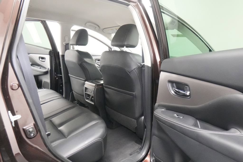 Used 2019 Nissan Murano SL image 26