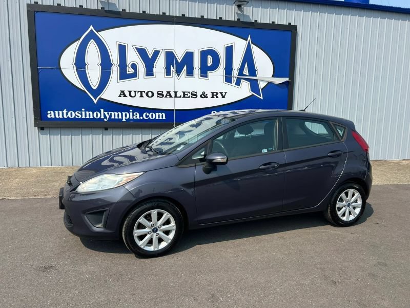 Used 2013 Ford Fiesta SE FWD image 1