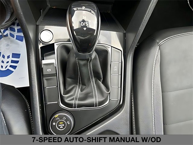 Used 2023 Volkswagen Taos SE w/ Panoramic Sunroof Package image 28