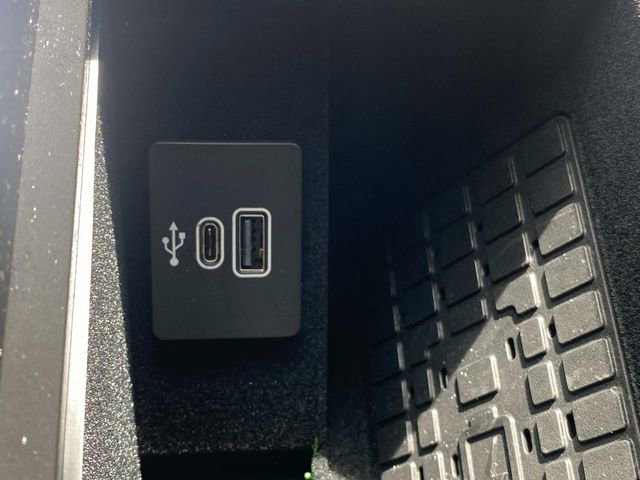 New 2026 Lincoln Navigator L Reserve w/ Jet Appearance Package AWD/4WD image 24