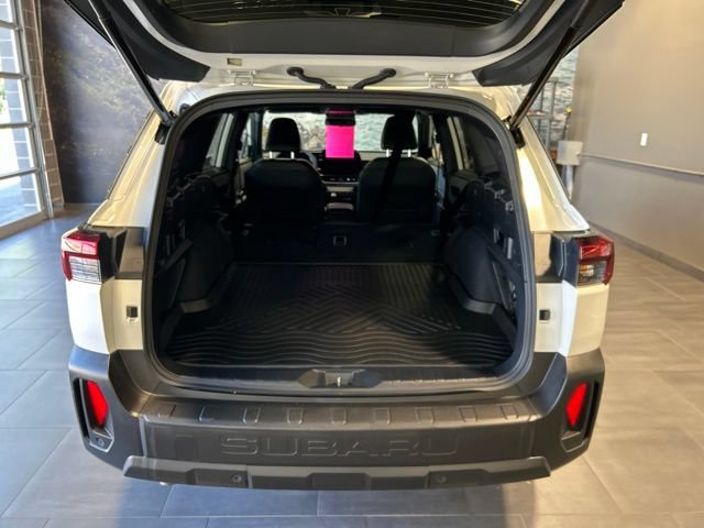 Used 2026 Subaru Outback Premium AWD/4WD image 38
