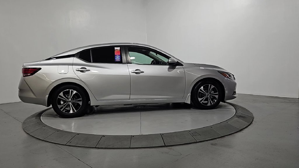 Used 2022 Nissan Sentra SV FWD image 7