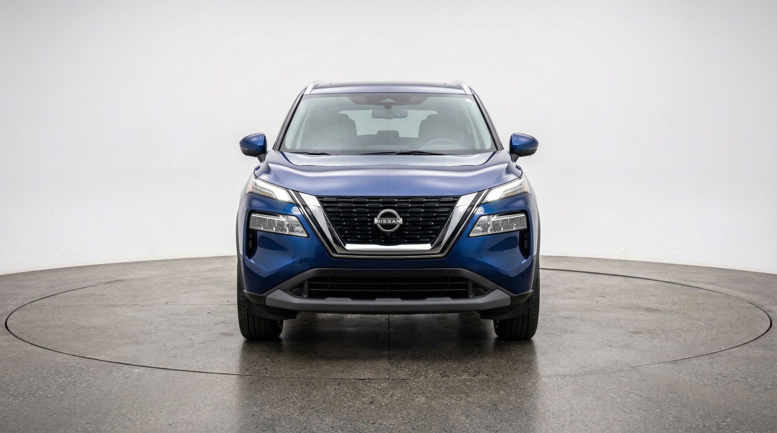 Used 2025 Nissan Rogue SV FWD image 2