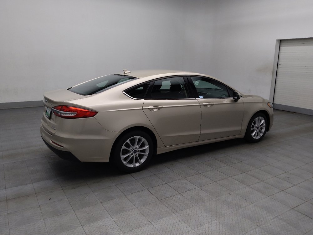 Used 2019 Ford Fusion SE image 10