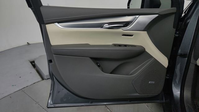 Used 2021 Cadillac XT5 Premium Luxury w/ LPO, Floor Liner Package image 11