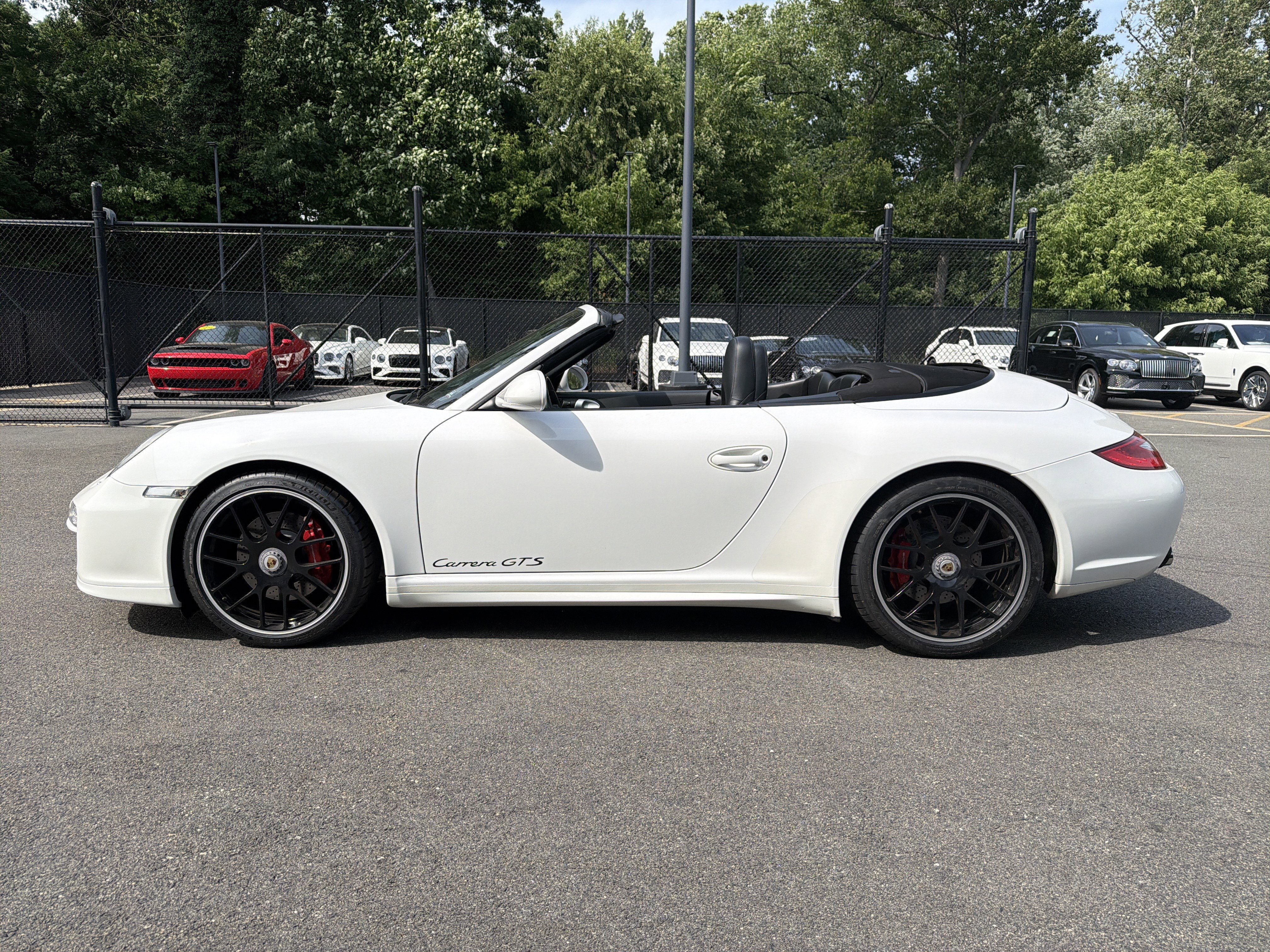 Used 2011 Porsche 911 Carrera GTS RWD image 5