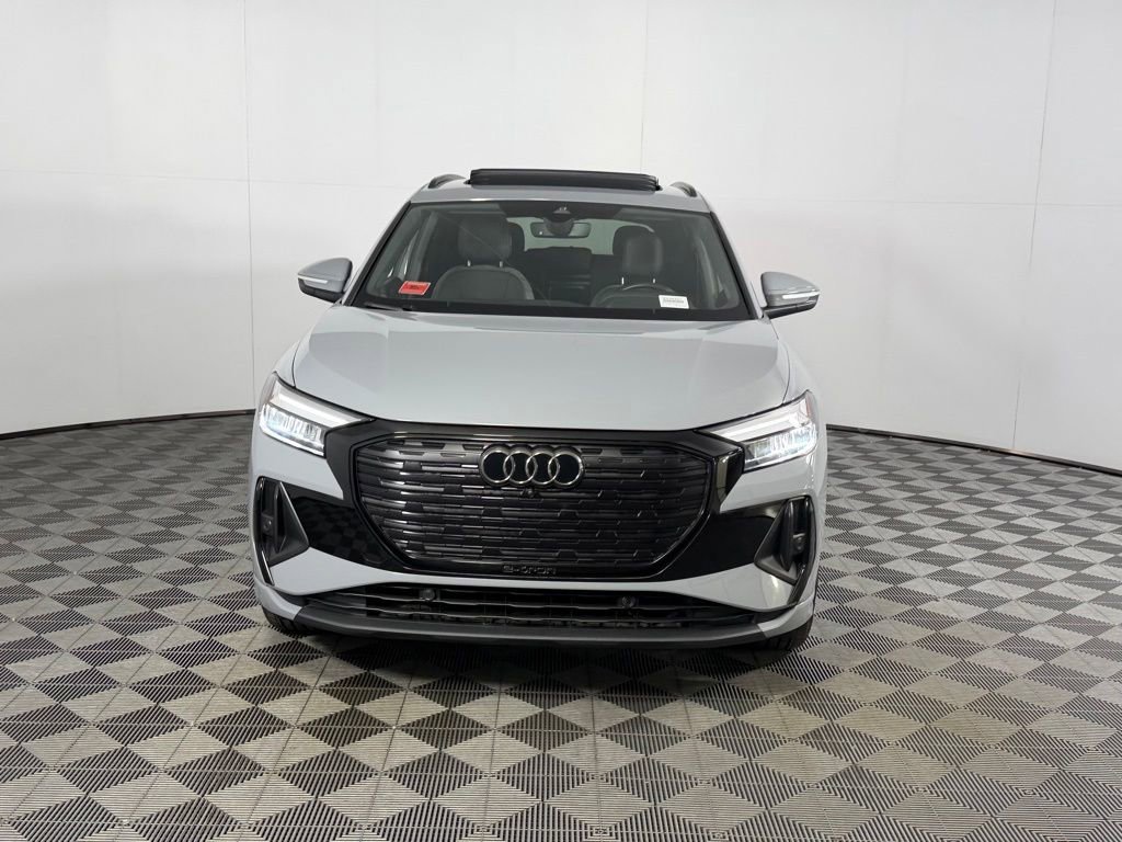 Used 2024 Audi Q4 e-tron Premium Plus w/ Premium Plus AWD/4WD image 11